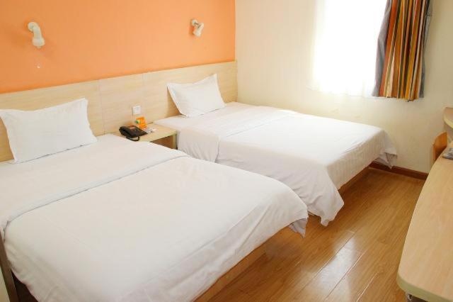 7Days Inn Wuhan Zhuankou Development Zone Jianghan University Luaran gambar